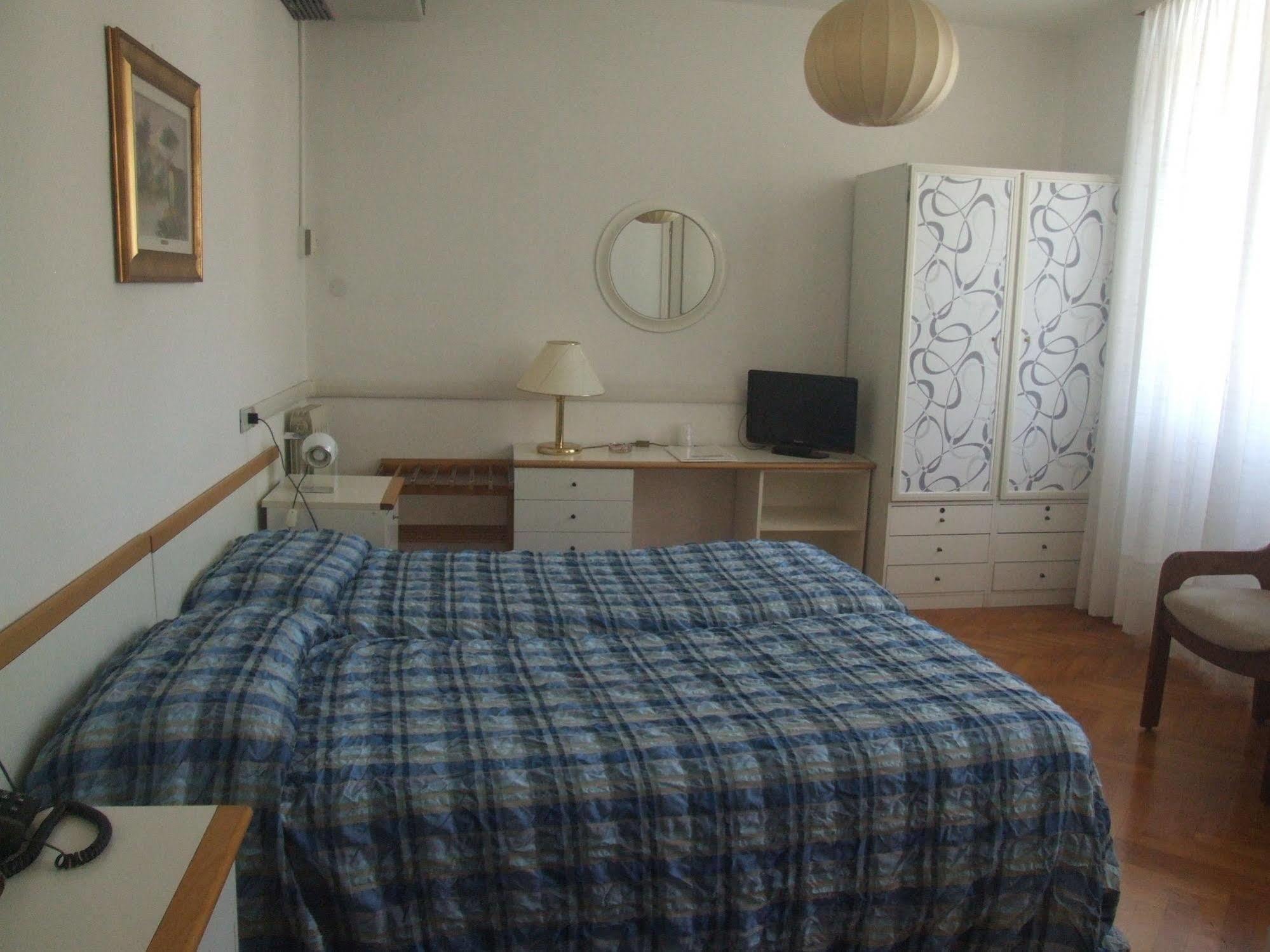 Maderno 4* Toscolano Maderno
